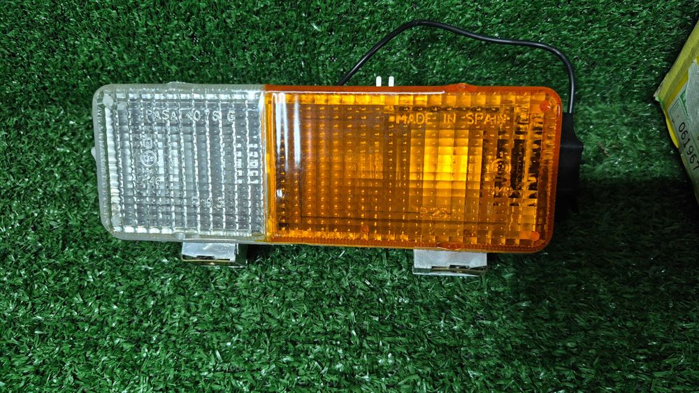 Pisca Farolim Frente Direito Renault 12 Valeo Original Ref. 061967 NOVO