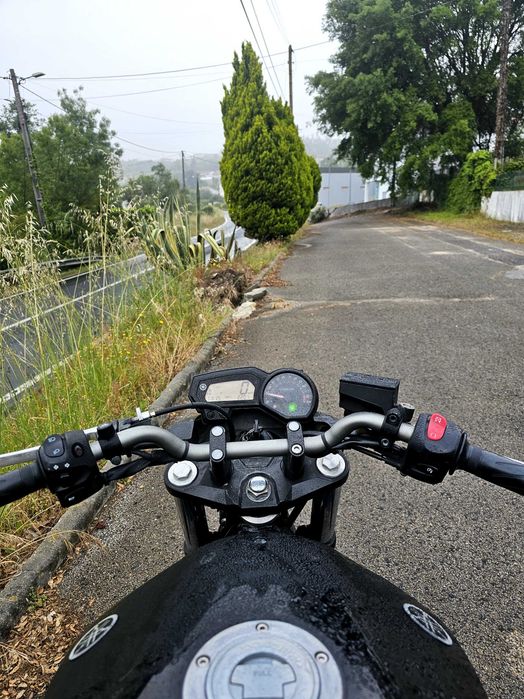 XJ6 black Com alterações