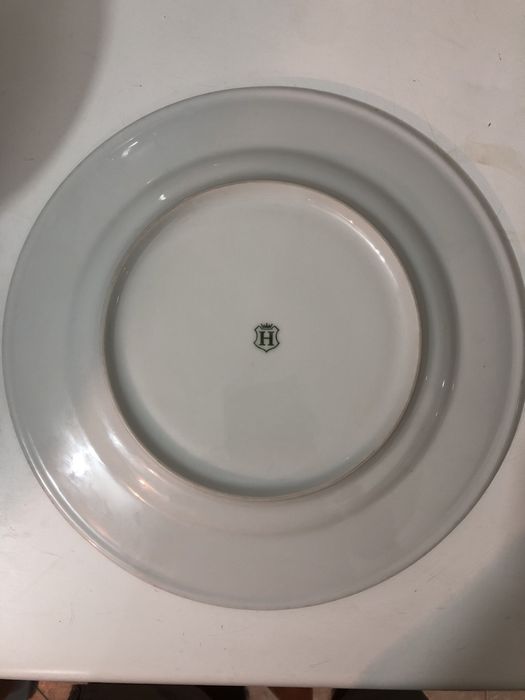 Pratos de restaurante 28,5 cm e 27 cm