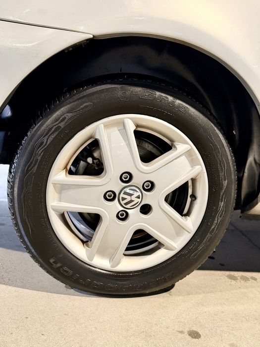 VW Sharan 1.9 TDI 115cv PD bem estimada