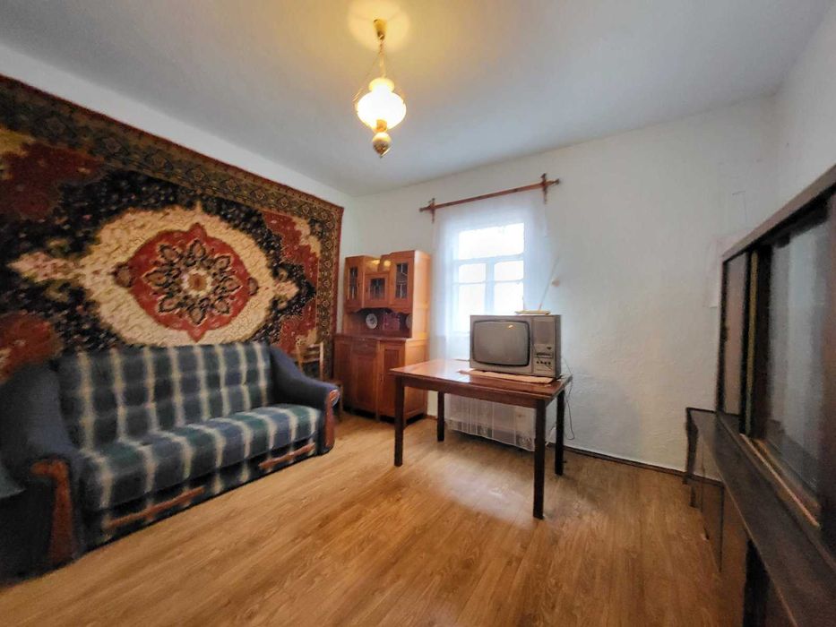 Продаж чистої та охайної частини будинку