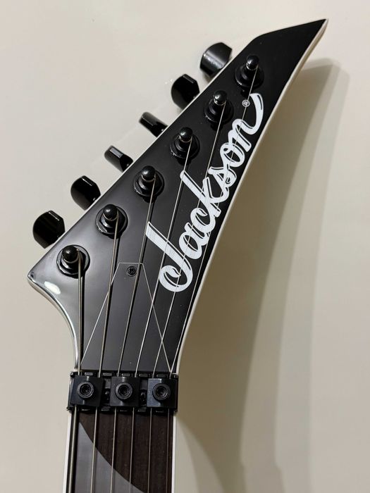 Jackson Pro Series KIng V
