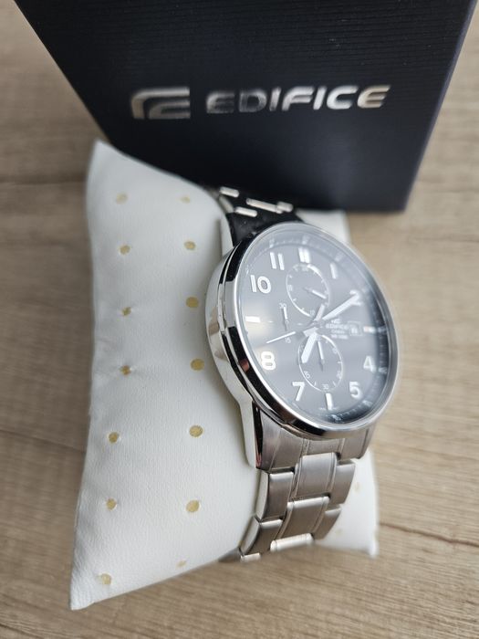Zegarek męski - CASIO Edifice EFR-505D-1AVEF