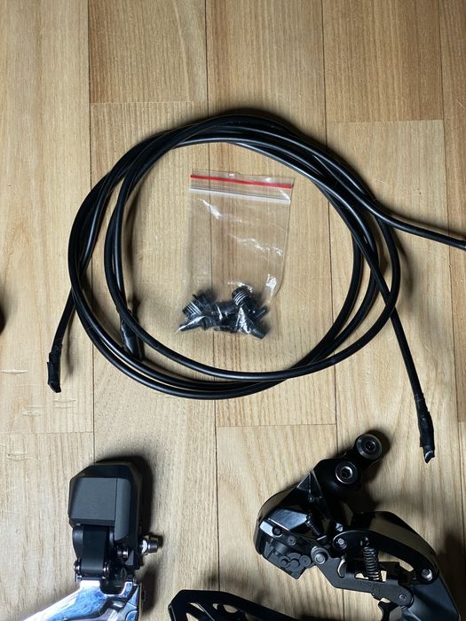 OKAZJA! Shimano 105 Di2 (kompletna grupa)