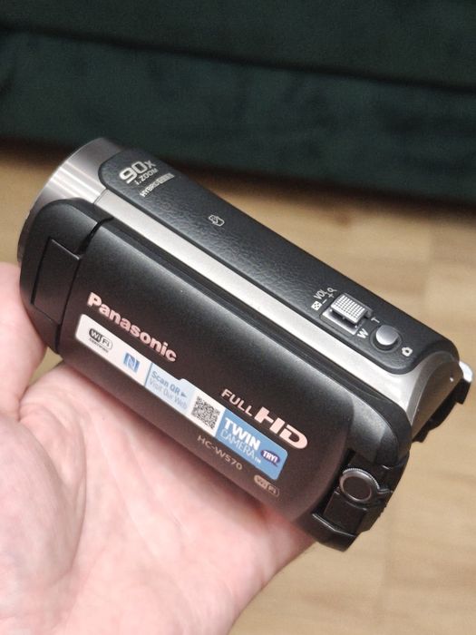 Kamera Panasonic HC-W570 do podglądu tarczy mega zoom