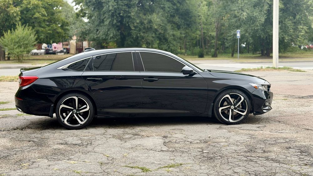 Honda Accord 10