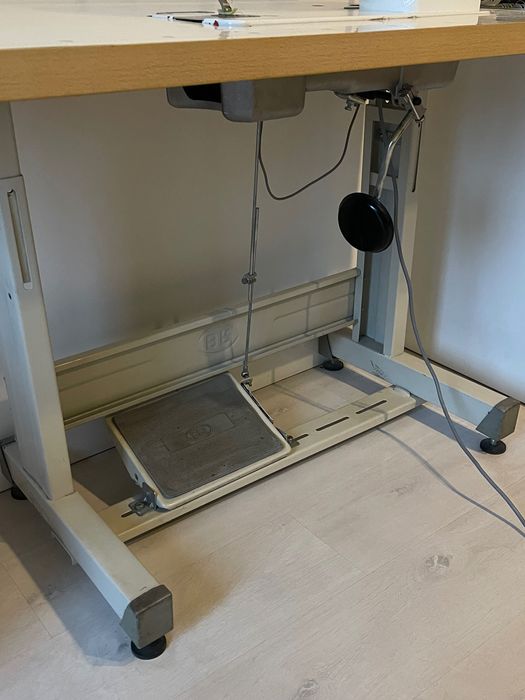 Maszyna do szycia BRUCE