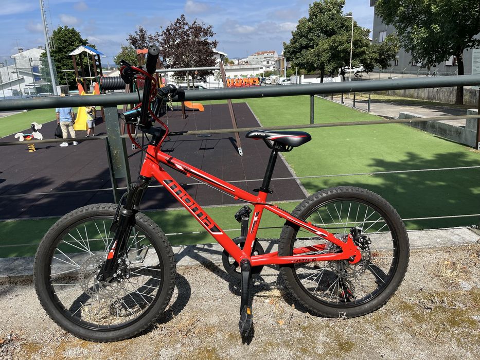 Venda-se bicicleta nova
