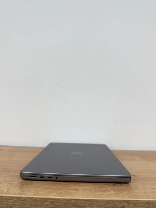 限定値下！　16/512 MacBook Pro ( M1 ) MYD82J/A Amazon.co.jp: Apple MacBook Pro 2021 (16 inch, 16 GB RAM