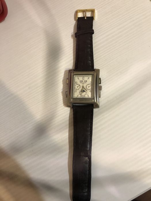 Годиник хороший стан.