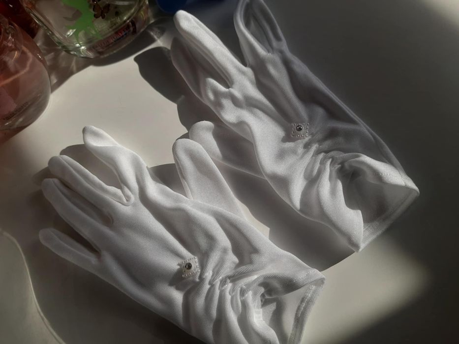 Sprzedam zestaw komunijny tak jak we zdjeciach