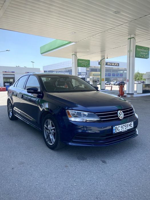 Volkswagen Jetta 1.8 турбо бензин
