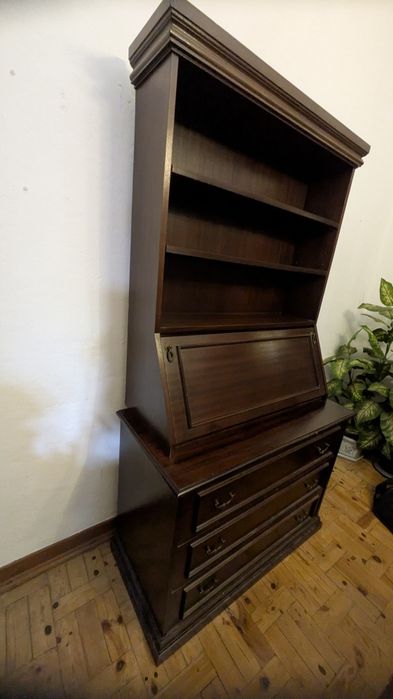 Móvel Escrivaninha com Estante