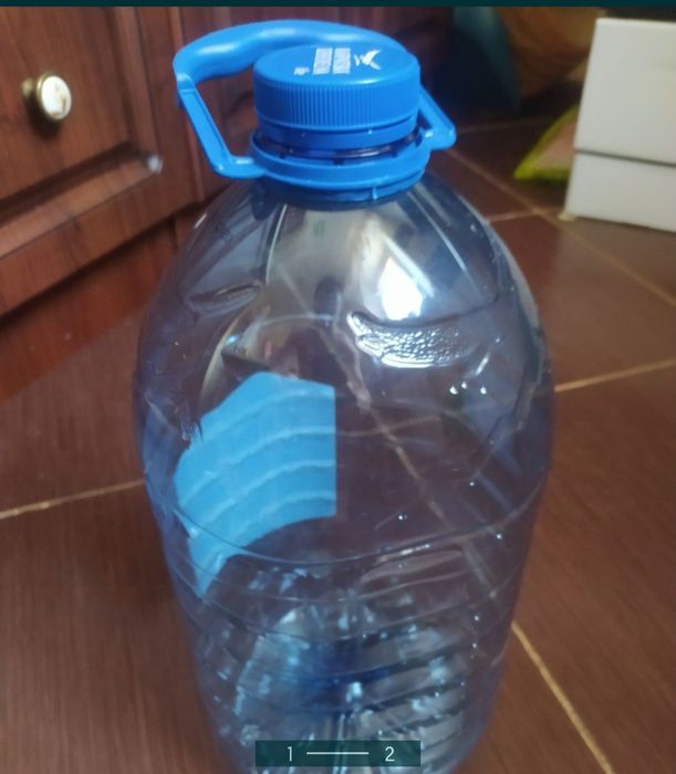Продам пластикові баклажки