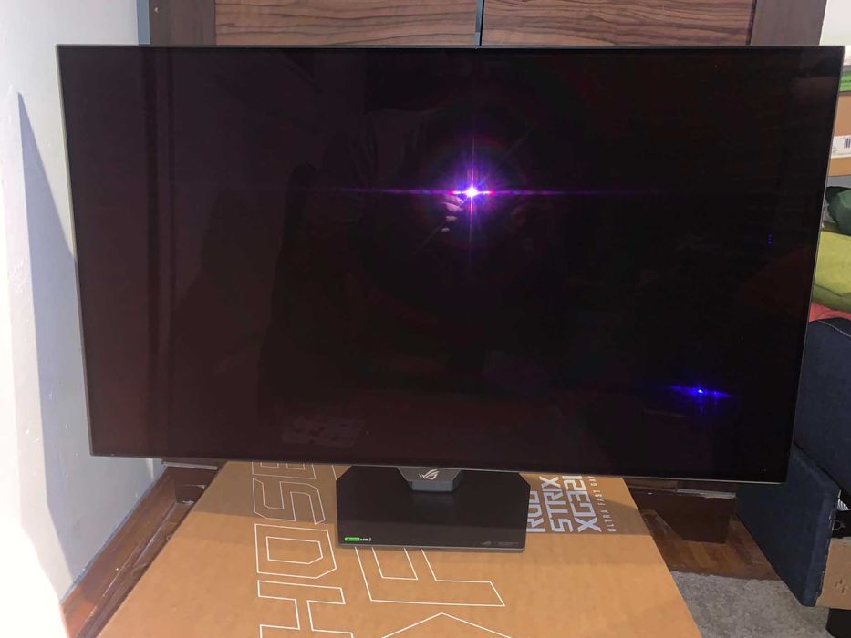 Monitor OLED ASUS ROG Strix XG32UCWG 31.5"4K 165HZ/FHD 330HZ.