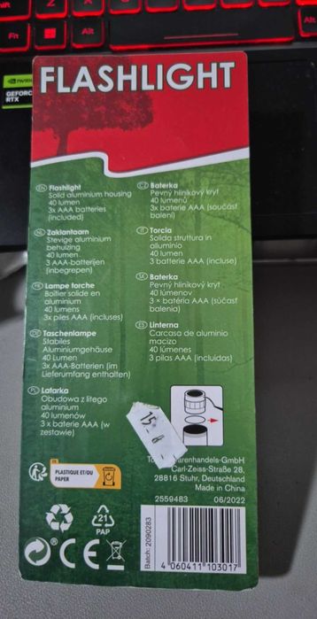 Latarka 40 lumenów baterie AAA