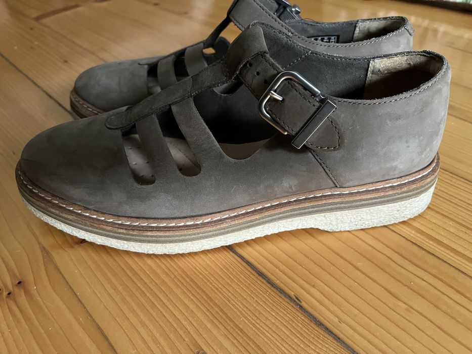 Сандалі, туфлі жіночі Clarks .
