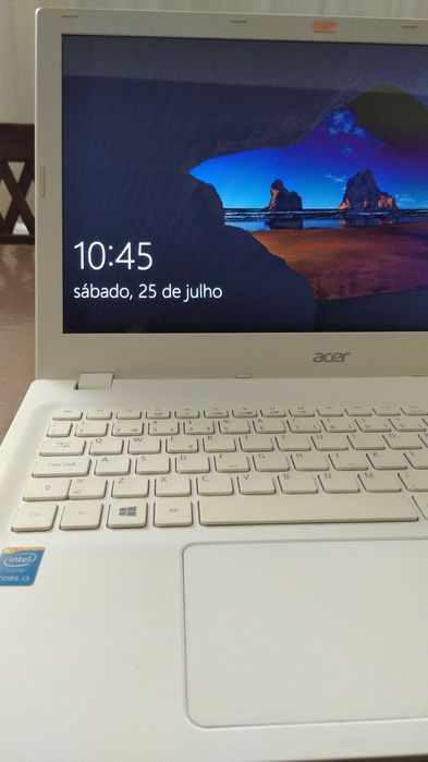 Portátil Acer Aspire 15.3" – Excelente Estado