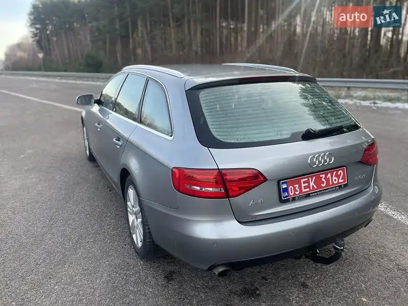 Ауді Audi А4B8 свіжорозмитнена пригнана з Німеччини, вже на обліку