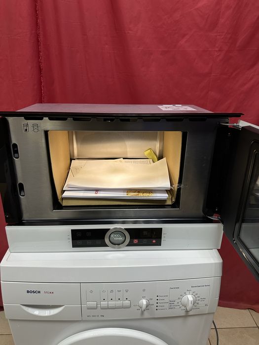 Встраиваемая микроволновая печь Bosch BFR 634 GW1