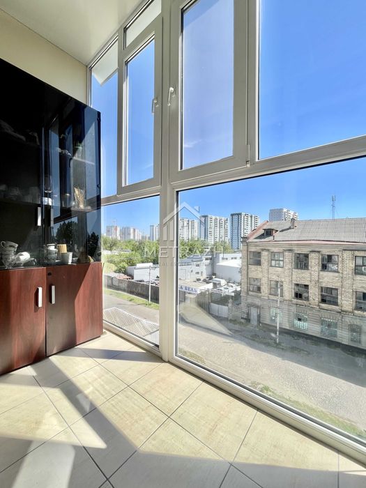 Продам Элитная 3-ком кв 94 м²в современном  новострое ЖК Грековская 5