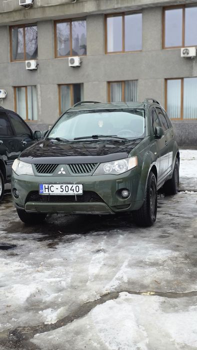 Mitsubishi Outlander XL 2.0 6ka 4x4