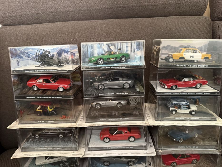 Modele james bond 1:43