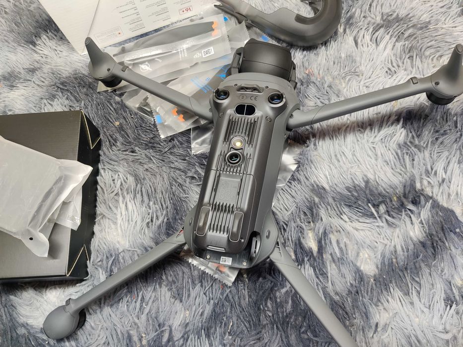 Тушка Дрона DJI Mavic 4 Pro квадрокоптер drone Mavik мавік 4 про з нулями