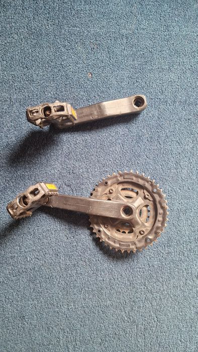 Pedivela de coroa tripla