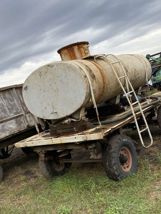 Прицеп зіл 2 шт .