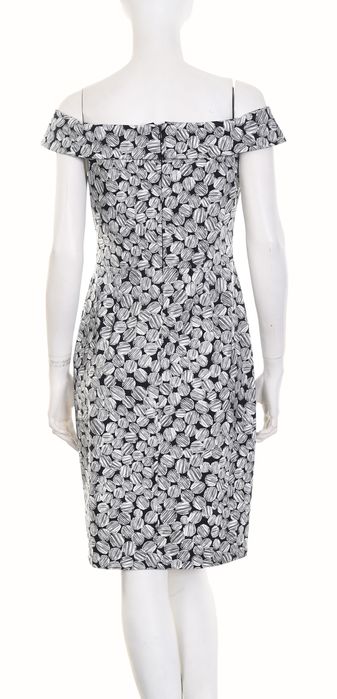 JOSEPH RIBKOFF elegancka sukienka z odsłoniętymi ramionami grochy r 38