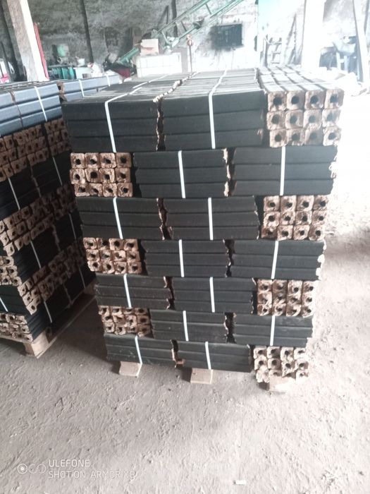 Паливні брикети Піні Кей