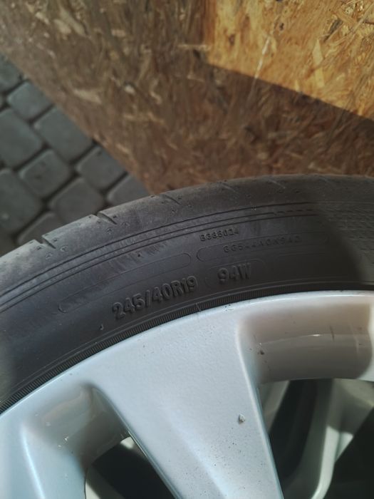 19 5x114,3 Hyundai orginalne