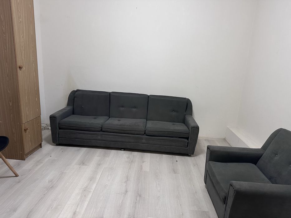 Здається дуже колоритна квартира в самому центрі Ужгорода