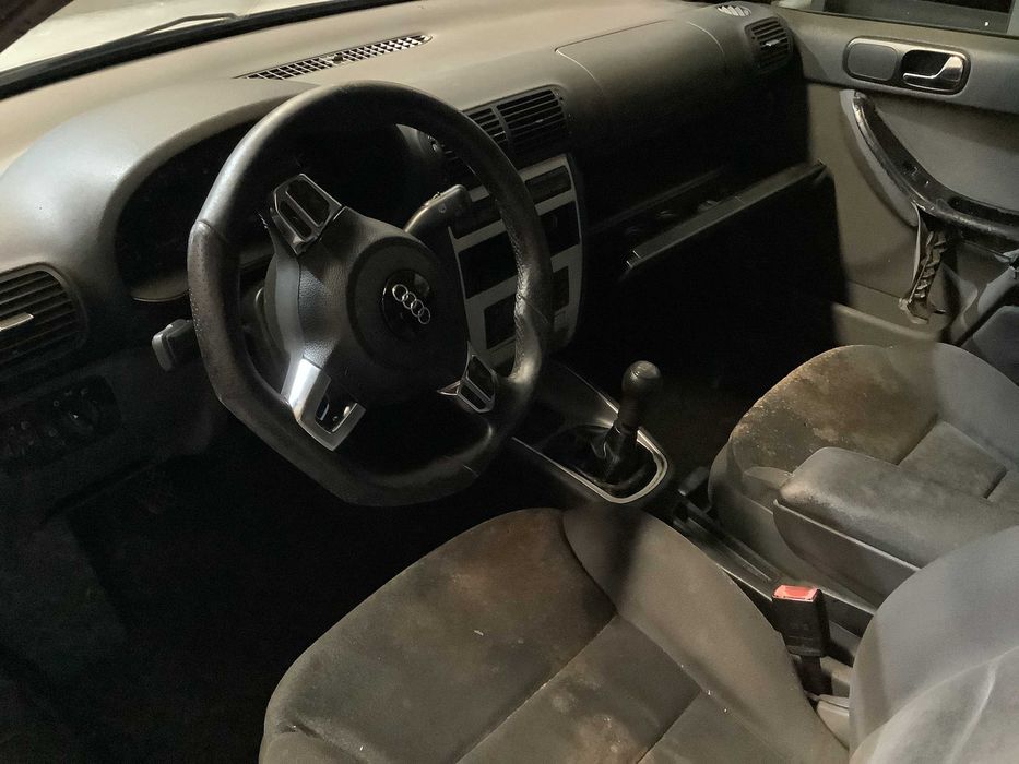 Audi A3 1.9 TDi - 1998  - Para peças