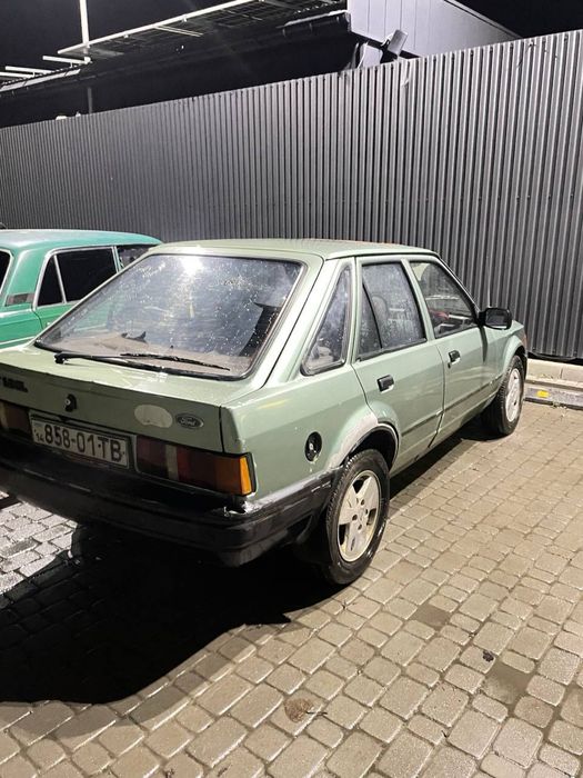 Продам Ford Escort