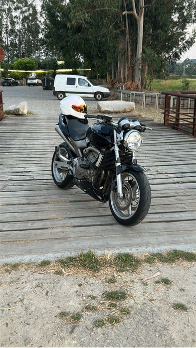 Honda Hornet 600 / 25 kW (A2 License)