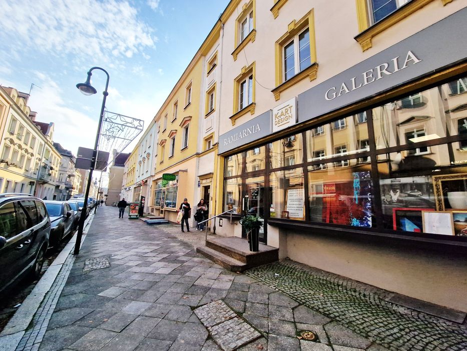 Lokal 138m2 CENTRUM Opole | Witryny, Parter | Książąt Opolskich