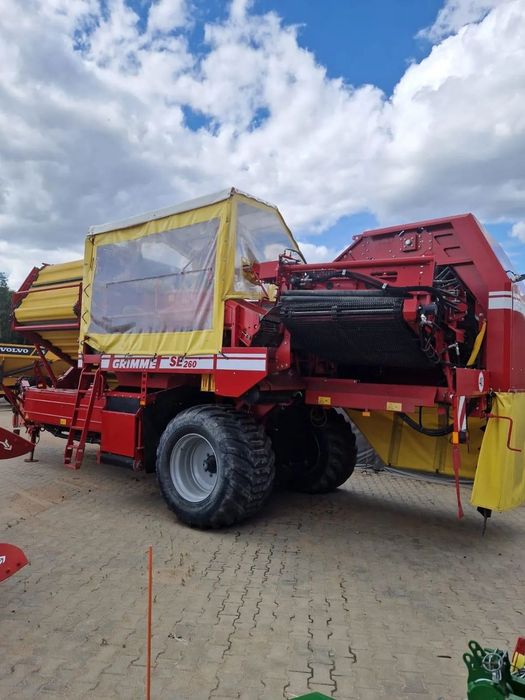 Grimme SE260  Sprzedam kombajn ziemniaczany SE260 z 2021 roku