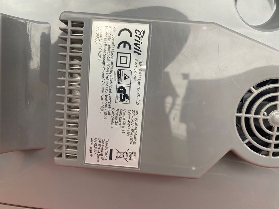 Продам авто холодильник