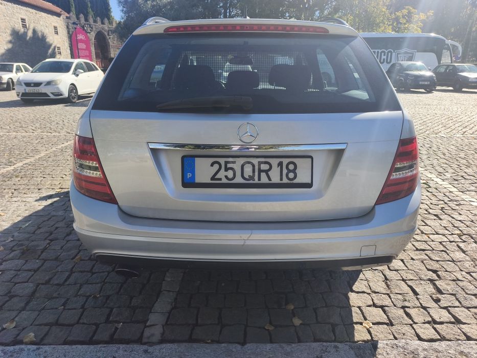 Mercedes C250 , excelente estado , KMS certificados, inspecção válida até finais de 2027 — photo 4