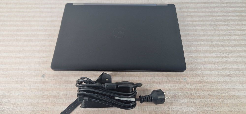 Portátil Dell 3510 i7 6ªGeração RAM 8Gb wind 11 Pro 15,5"