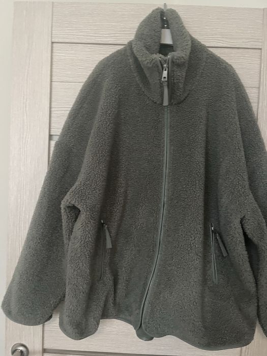 Продам куртку тедді