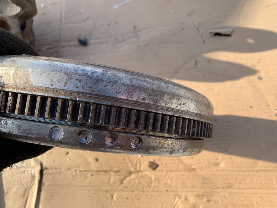 Демпфер Маховик на Passat B6 B7 415074409