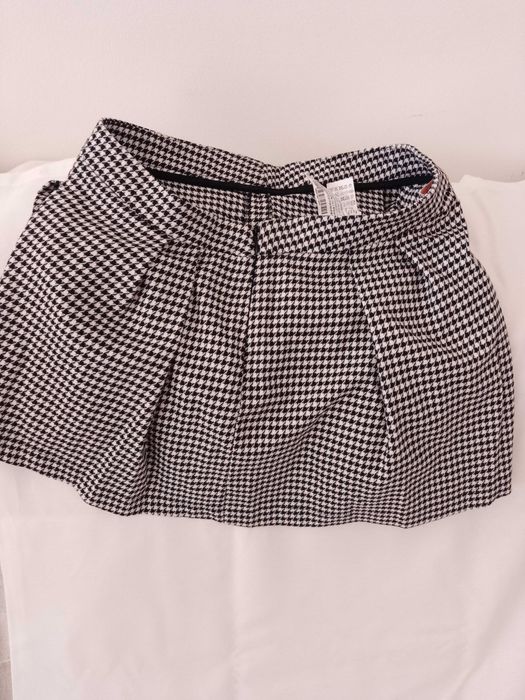 Saia Bershka tamanho M