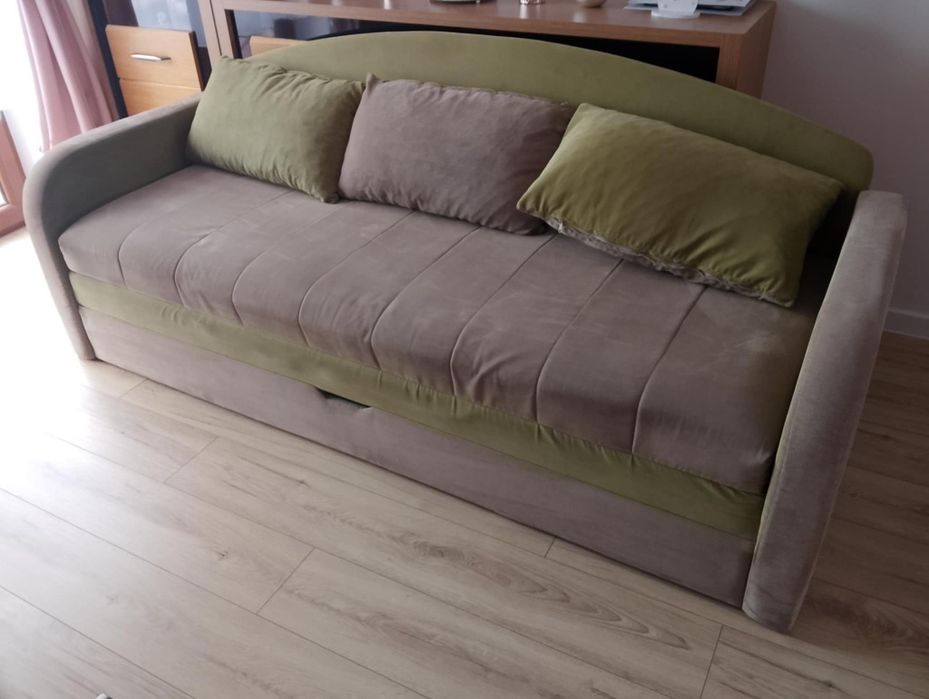 Kanapa, łóżko z funkcją spania