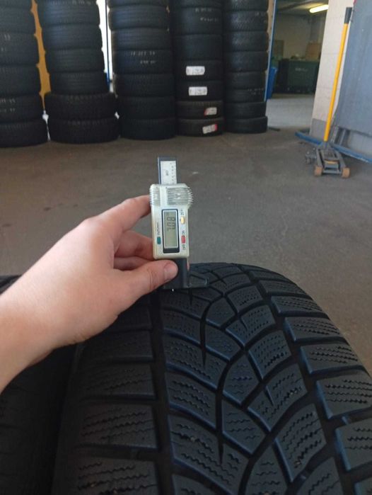 Goodyear Ultragrip Performance R16 215/60 шини зимові комплект 4шт