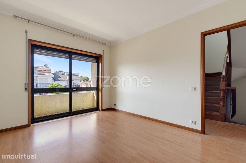 Moradia T4 / T5 com Garagem | Quinta das Rosas, Vilar do Paraíso