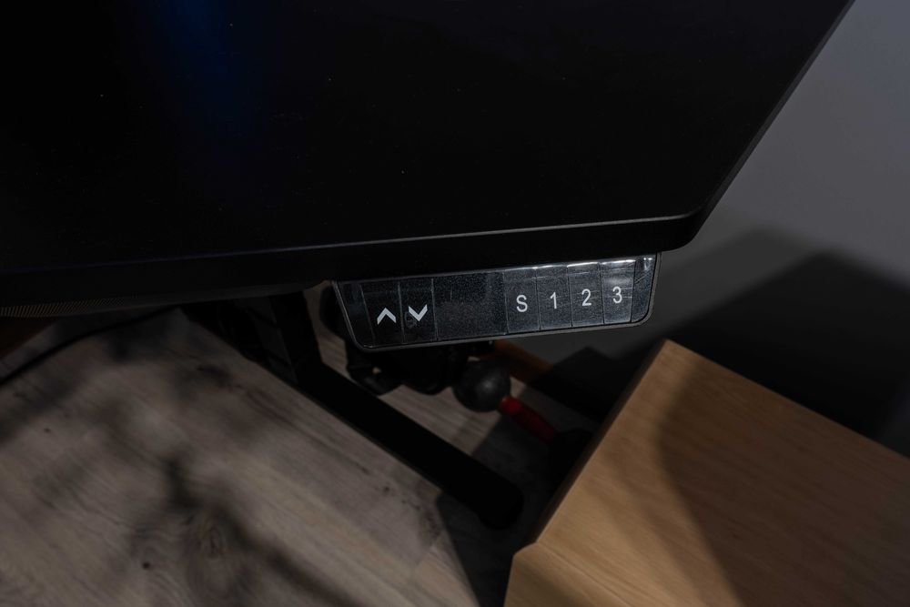 Zestaw - Biurko elektryczne, komputer, monitor oraz akcesoria OKAZJA!!