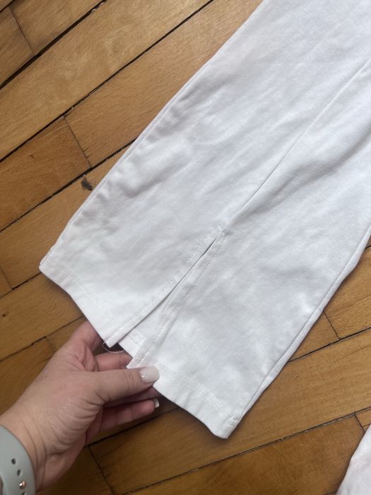 Продам класний костюм на дівчинку Miu-miu